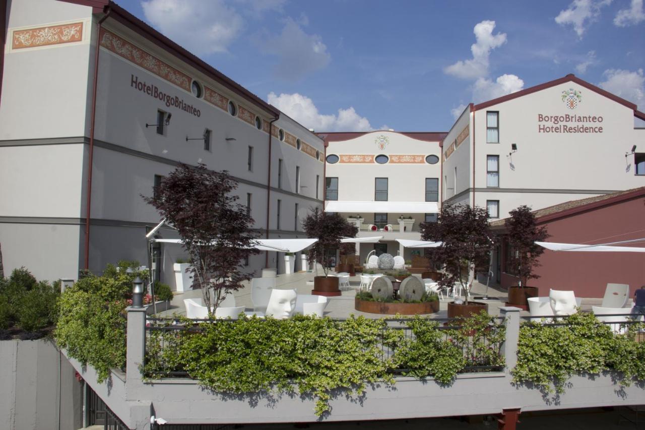 Hotel Borgo Brianteo بونتي سان بيترو المظهر الخارجي الصورة